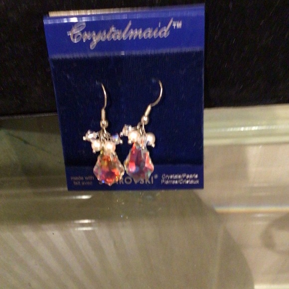 NWT Swarovski Crystal with white pearl dangling earrings - Picture 3 of 4
